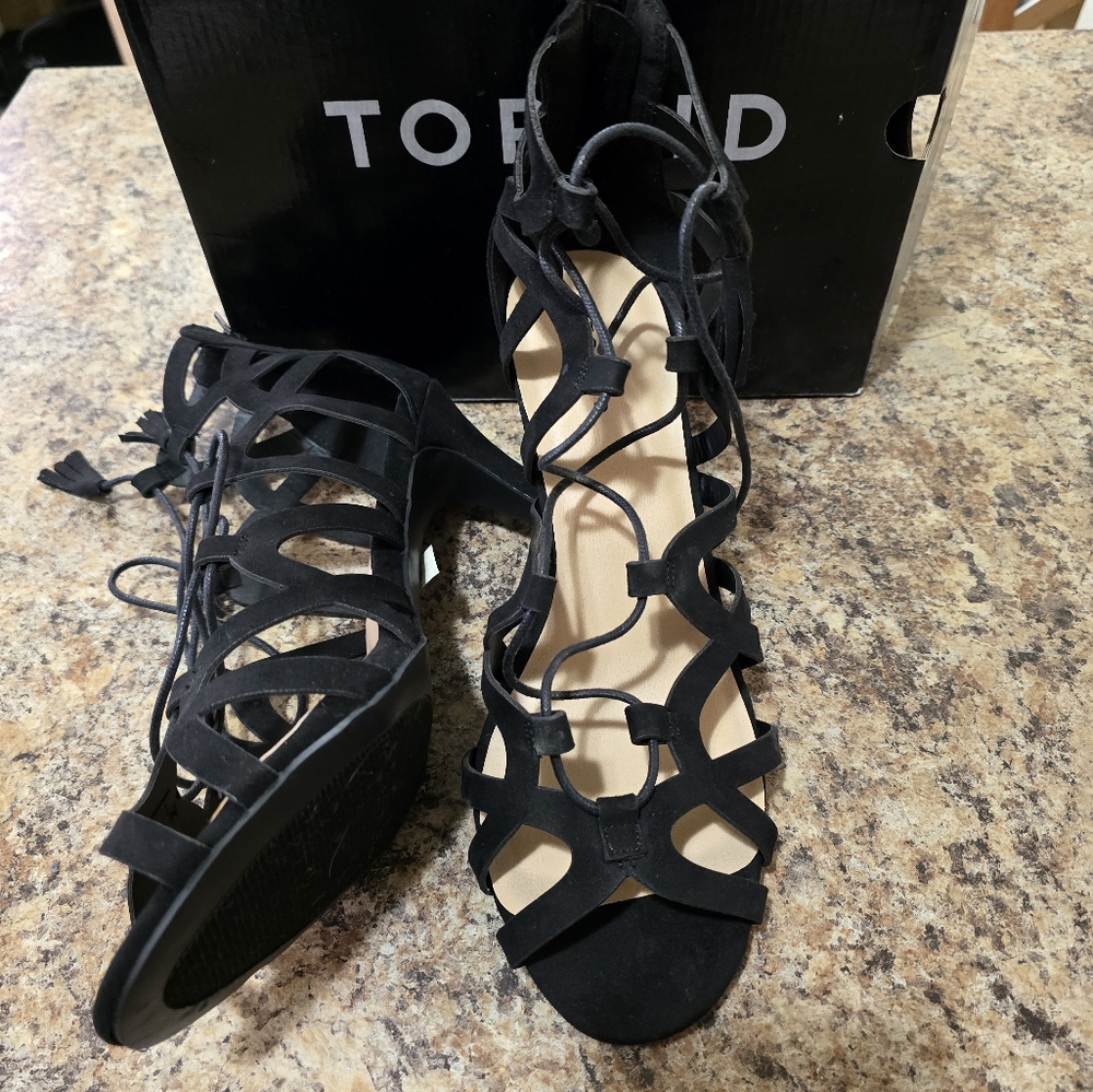 Shoes scalllop  lace up black